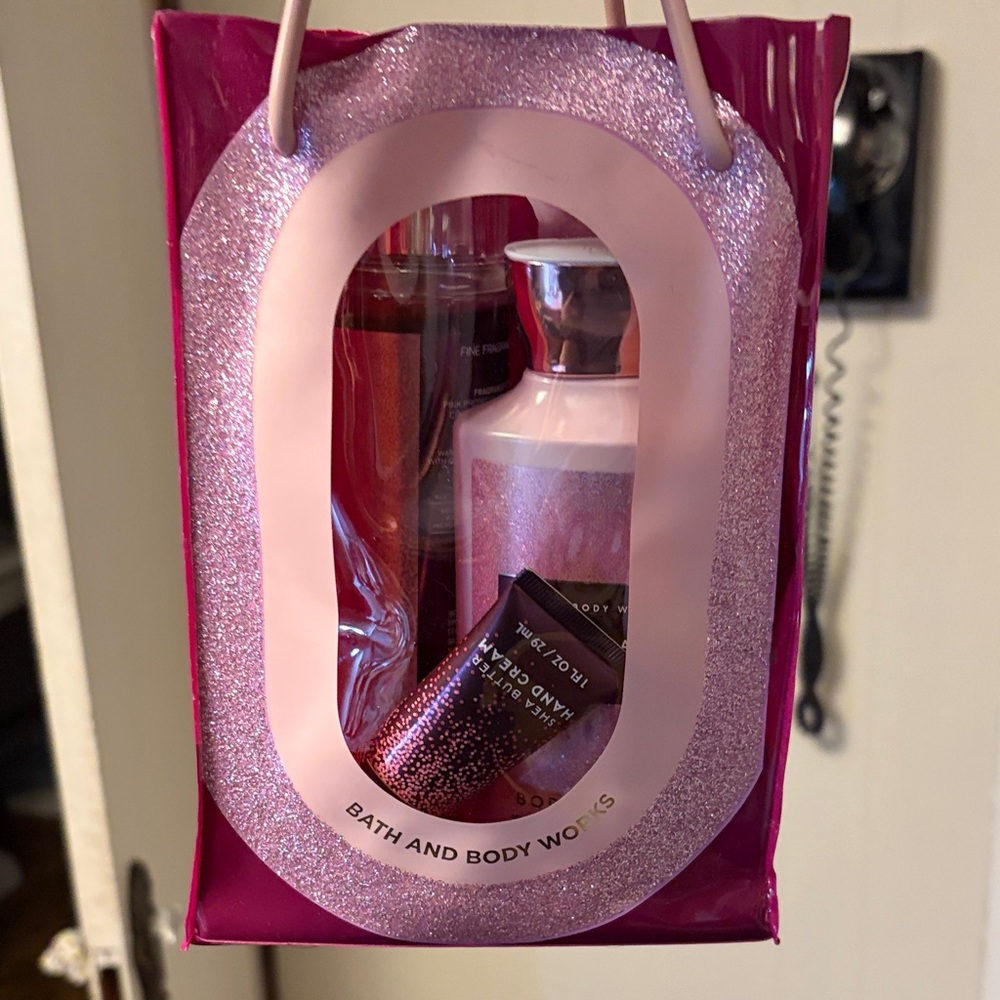 Bath & Body Works A Thousand Wishes Gift Set